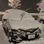 車につもった雪！